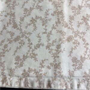 Laura Ashley 2 King Size Brushed Cotton Pillow Shams Victoria Tan Cream